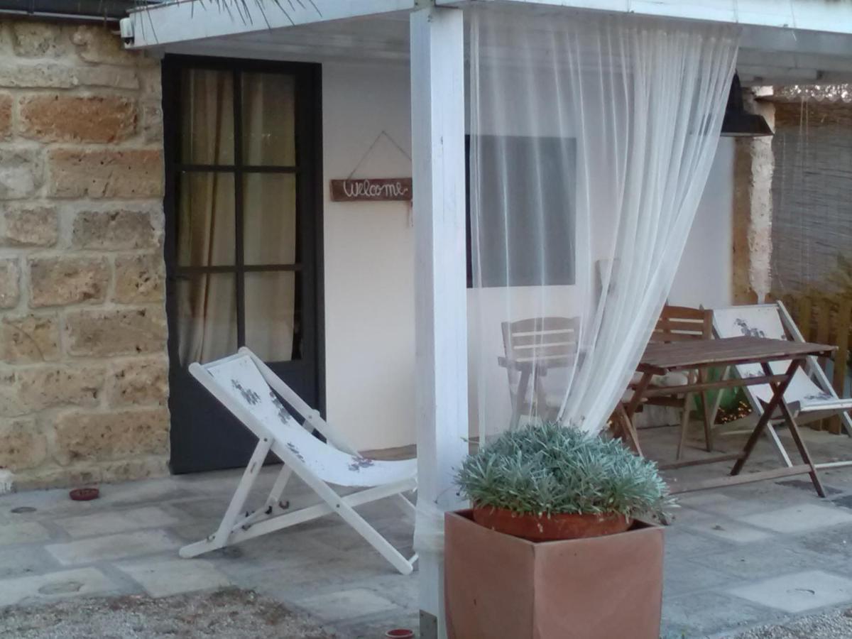 Casetta Vacanza In Campagna Aradeo Екстериор снимка