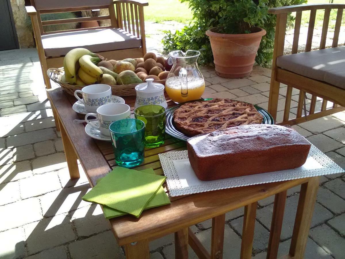 Casetta Vacanza In Campagna Aradeo Екстериор снимка